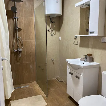 Prenociste Silver Lux Srebrno Jezero 11 *